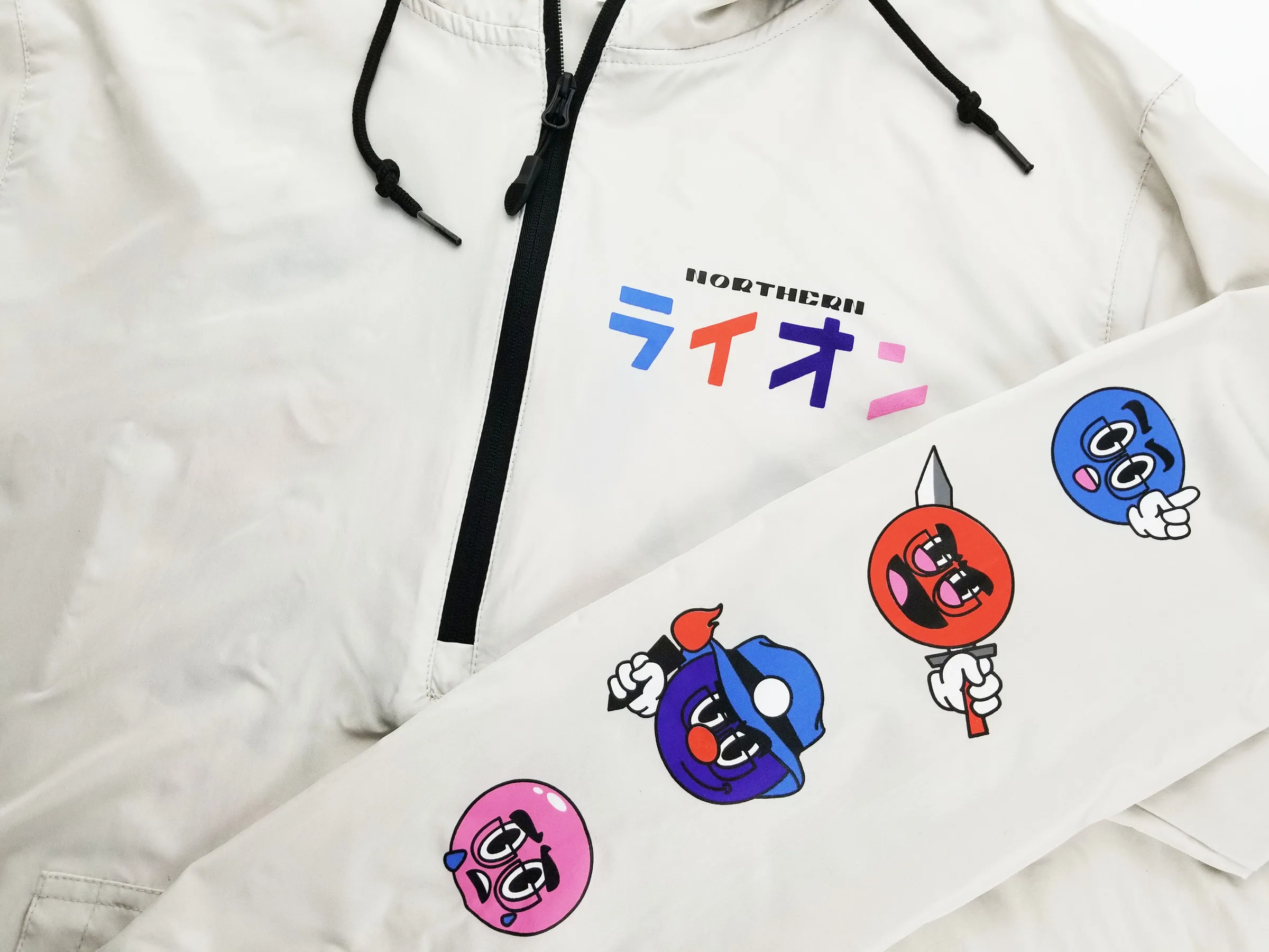 Hoodie sleeve print detail